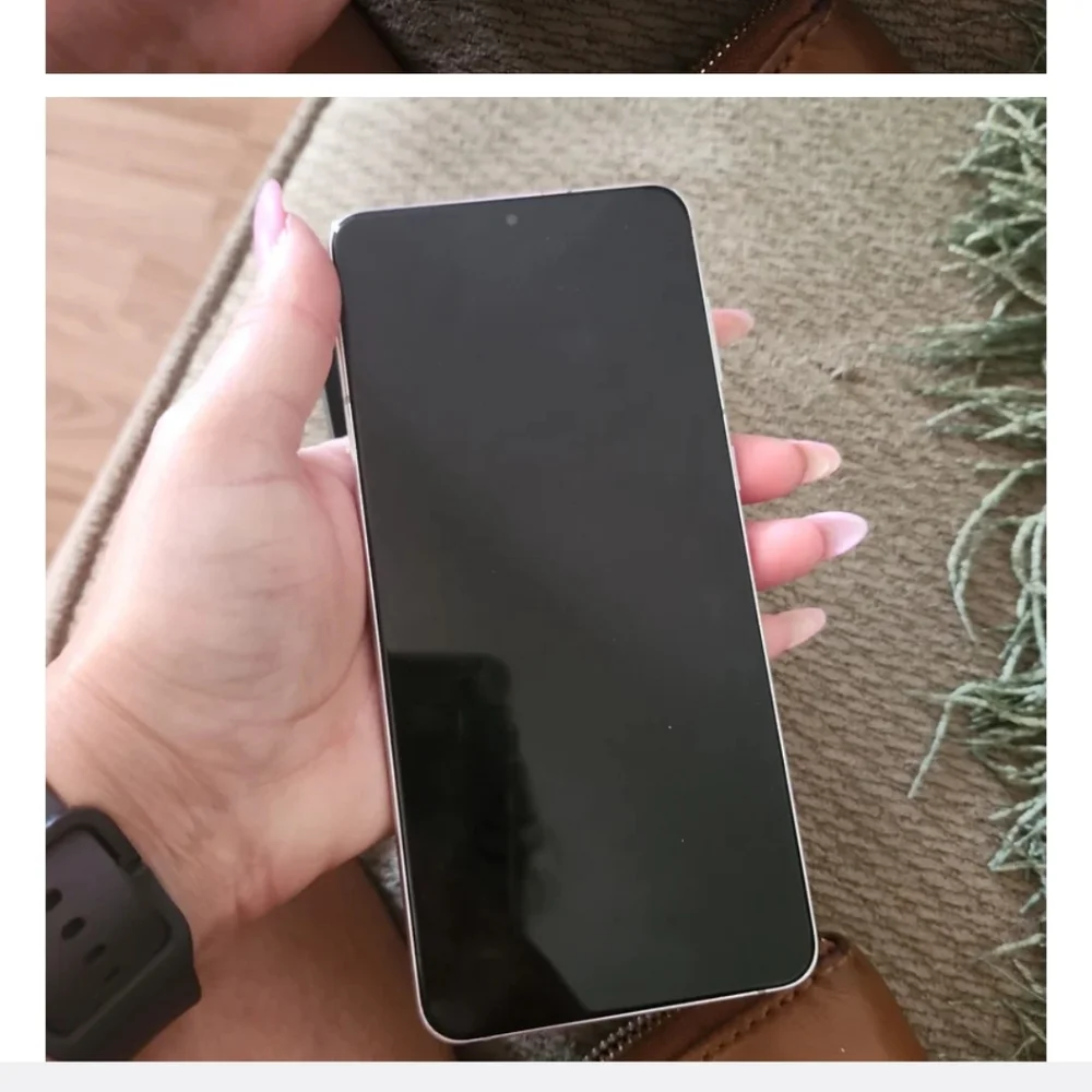 Samsung Smartphone with Black and Silver Finish
